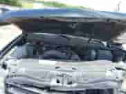 2010 Chevrolet Suburban LT z VIN 1GNUCJE08AR133987, wystawiony jako IAAI lot #42413997 z przebiegiem 268 401 mil mil oraz . Historia ofert i sprzedaży dostępna na DreamBid. Obrazek 10.