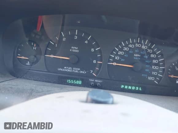 2000 Dodge Caravan SE with VIN 1B4GP44G0YB786842, listed as a IAAI auction lot 43506991 with 155,588 mi miles and . Bid and sale history available at DreamBid. Image 7.