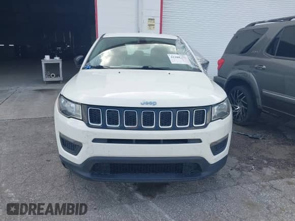 2018 Jeep Compass Sport with VIN 3C4NJCAB5JT263450, listed as a IAAI auction lot 42288257 with 115,860 mi miles and . Bid and sale history available at DreamBid. Image 12.
