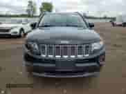 2015 Jeep Compass High Altitude z VIN 1C4NJDEB8FD117749, wystawiony jako Copart lot #71637085 z przebiegiem 60 318 mil mil oraz Szkoda całkowita • Salvage title. Historia ofert i sprzedaży dostępna na DreamBid. Obrazek 5.