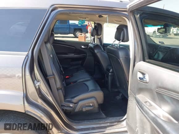 2016 Dodge Journey Crossroad Plus с VIN 3C4PDCGB0GT212938, выставлен на аукционе IAAI как лот 42362945 с пробегом 132 204 миль миль и . История ставок и продаж доступна на DreamBid. Изображение 8.