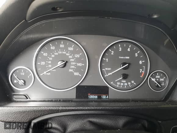 2014 BMW 3 Series 328i xDrive с VIN WBA3B5G50ENS08599, выставлен на аукционе Copart как лот 81977155 с пробегом 130 044 миль миль и Чистый • Clean title. История ставок и продаж доступна на DreamBid. Изображение 9.