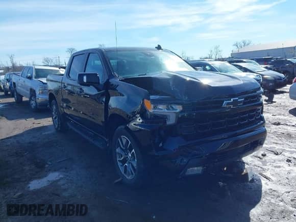 2022 Chevrolet Silverado 1500 RST z VIN 3GCUDEET1NG534651, wystawiony jako IAAI lot #41698902 z przebiegiem 44 823 mil mil oraz . Historia ofert i sprzedaży dostępna na DreamBid. Obrazek 1.