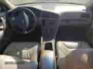 2001 Volvo S60 с VIN YV1RS61R412049929, выставлен на аукционе Copart как лот 69078954 с пробегом Не указан миль и Списание • Salvage title. История ставок и продаж доступна на DreamBid. Изображение 8.