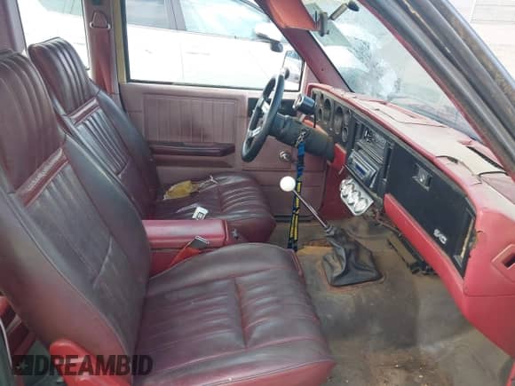 1984 Chevrolet S-10 с VIN 1GCCS14BXE2170340, выставлен на аукционе IAAI как лот 42728993 с пробегом 314 483 миль миль и . История ставок и продаж доступна на DreamBid. Изображение 5.