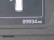 2017 Kia Sorento LX z VIN 5XYPGDA57HG231494, wystawiony jako IAAI lot #42816971 z przebiegiem 89 834 mil mil oraz . Historia ofert i sprzedaży dostępna na DreamBid. Obrazek 16.