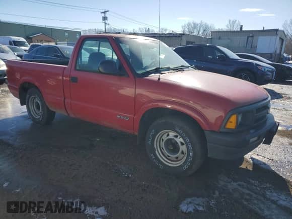 1997 Chevrolet S-10 LS с VIN 1GCCS1446VK168392, выставлен на аукционе Copart как лот 46004745 с пробегом 107 237 миль миль и Чистый • Clean title. История ставок и продаж доступна на DreamBid. Изображение 4.
