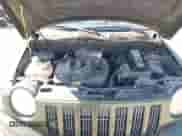 2007 Jeep Compass Sport с VIN 1J8FT47W77D276030, выставлен на аукционе IAAI как лот 42680003 с пробегом 176 816 миль миль и . История ставок и продаж доступна на DreamBid. Изображение 10.