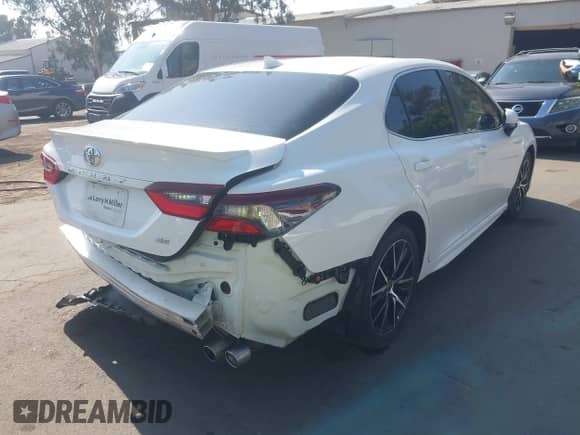 2023 Toyota Camry SE z VIN 4T1G11AK8PU812839, wystawiony jako IAAI lot #43408871 z przebiegiem 24 277 mil mil oraz . Historia ofert i sprzedaży dostępna na DreamBid. Obrazek 4.