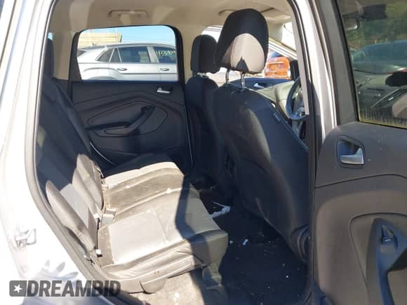 2017 Ford Escape SE z VIN 1FMCU9GD5HUF00198, wystawiony jako IAAI lot #43474181 z przebiegiem 112 212 mil mil oraz . Historia ofert i sprzedaży dostępna na DreamBid. Obrazek 8.