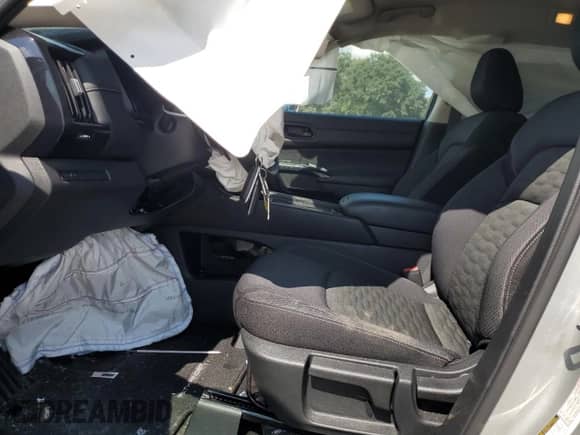 2025 Nissan Pathfinder S with VIN 5N1DR3AAXSC251184, listed as a Copart auction lot 68767425 with 5,232 mi miles and Salvage title. Bid and sale history available at DreamBid. Image 7.