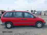 1999 Dodge Caravan z VIN 2B4FP25B0XR138324, wystawiony jako IAAI lot #43075713 z przebiegiem Nie podano mil oraz . Historia ofert i sprzedaży dostępna na DreamBid. Obrazek 14.