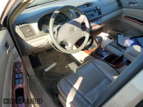 2002 Toyota Camry XLE with VIN JTDBF30K120086139, listed as a Copart auction lot 81682115 with 126,851 mi miles and Salvage title. Bid and sale history available at DreamBid. Image 8.
