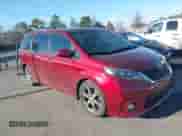 2016 Toyota Sienna SE с VIN 5TDXK3DC8GS716764, выставлен на аукционе IAAI как лот 41278353 с пробегом 174 495 миль миль и . История ставок и продаж доступна на DreamBid. Изображение 1.