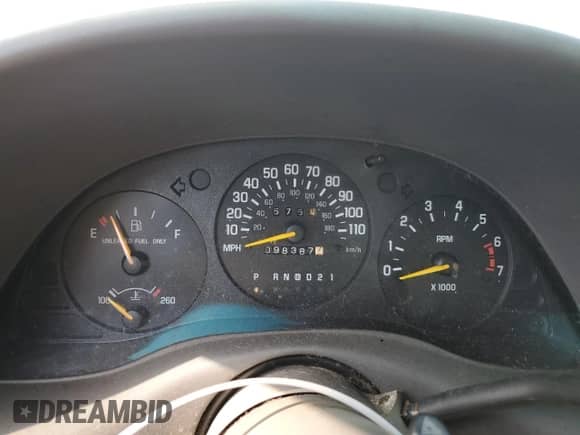 2000 Chevrolet Lumina с VIN 2G1WL52J9Y1121655, выставлен на аукционе Copart как лот 74767924 с пробегом 98 387 миль миль и Списание • Salvage title. История ставок и продаж доступна на DreamBid. Изображение 9.