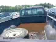 1994 Dodge 1500 z VIN 1B7HC16Y6RS542895, wystawiony jako IAAI lot #42686053 z przebiegiem 168 918 mil mil oraz . Historia ofert i sprzedaży dostępna na DreamBid. Obrazek 8.