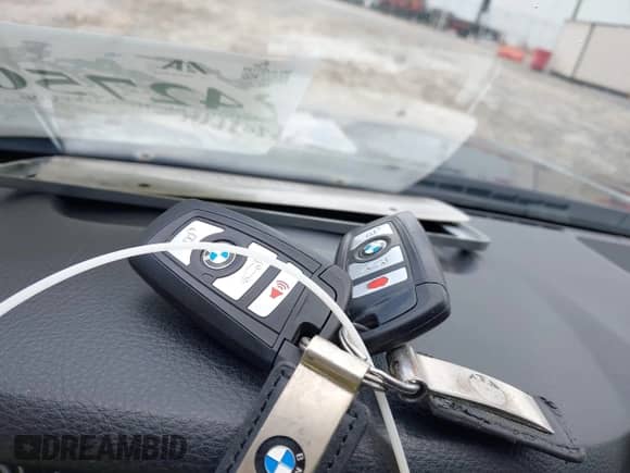 2016 BMW 5 Series 528i xDrive с VIN WBA5A7C51GG644530, выставлен на аукционе IAAI как лот 42750299 с пробегом 131 224 миль миль и . История ставок и продаж доступна на DreamBid. Изображение 11.