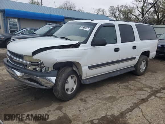 2005 Chevrolet Suburban LS с VIN 3GNEC16Z65G248353, выставлен на аукционе Copart как лот 51987225 с пробегом 278 215 миль миль и Списание • Salvage title. История ставок и продаж доступна на DreamBid. Изображение 1.