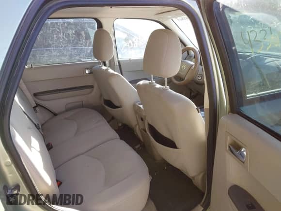 2008 Mercury Mariner with VIN 4M2CU91Z28KJ30312, listed as a IAAI auction lot 43361805 with 218,042 mi miles and . Bid and sale history available at DreamBid. Image 8.