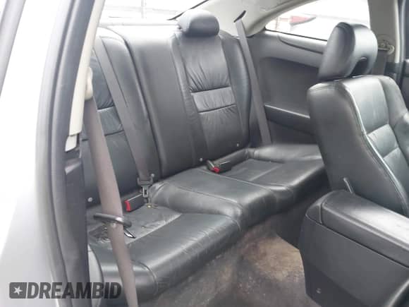 2004 Honda Accord EX z VIN 1HGCM82664A010907, wystawiony jako IAAI lot #42457047 z przebiegiem 215 607 mil mil oraz . Historia ofert i sprzedaży dostępna na DreamBid. Obrazek 8.