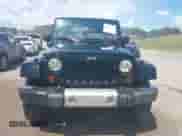 2010 Jeep Wrangler Sahara с VIN 1J4AA5D16AL110711, выставлен на аукционе IAAI как лот 42751095 с пробегом 266 079 миль миль и . История ставок и продаж доступна на DreamBid. Изображение 12.