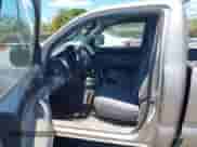 2006 Toyota Tacoma с VIN 5TENX22N06Z310602, выставлен на аукционе IAAI как лот 42956690 с пробегом 117 878 миль миль и . История ставок и продаж доступна на DreamBid. Изображение 5.