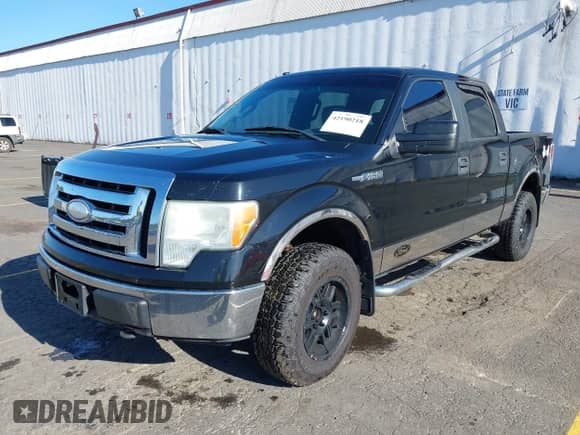 2009 Ford F-150 XL with VIN 1FTRW14809FA66019, listed as a IAAI auction lot 42190218 with 197,727 mi miles and . Bid and sale history available at DreamBid. Image 2.