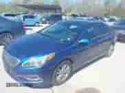 2017 Hyundai Sonata 2.4L с VIN 5NPE24AF7HH493040, выставлен на аукционе IAAI как лот 41831646 с пробегом 142 523 миль миль и . История ставок и продаж доступна на DreamBid. Изображение 20.