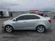 2016 Chevrolet Sonic LTZ с VIN 1G1JE5SB1G4131452, выставлен на аукционе IAAI как лот 42478255 с пробегом 162 621 миль миль и . История ставок и продаж доступна на DreamBid. Изображение 14.