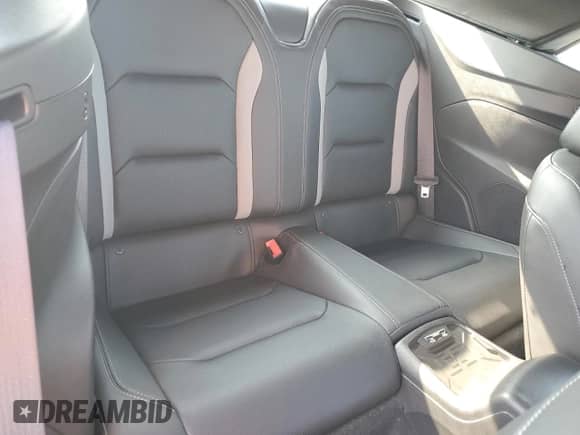 2018 Chevrolet Camaro 2SS с VIN 1G1FH3D7XJ0170422, выставлен на аукционе Copart как лот 59110915 с пробегом 24 906 миль миль и Списание • Salvage title. История ставок и продаж доступна на DreamBid. Изображение 10.