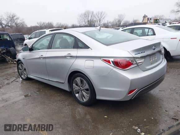 2013 Hyundai Sonata Limited with VIN KMHEC4A4XDA071496, listed as a IAAI auction lot 41471518 with 187,006 mi miles and . Bid and sale history available at DreamBid. Image 3.