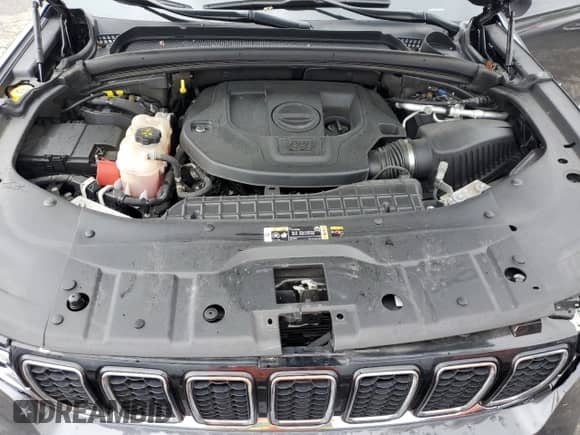 2022 Jeep Grand Cherokee Overland with VIN 1C4RJKDG2N8514545, listed as a Copart auction lot 56715055 with 53,272 mi miles and Salvage title. Bid and sale history available at DreamBid. Image 12.