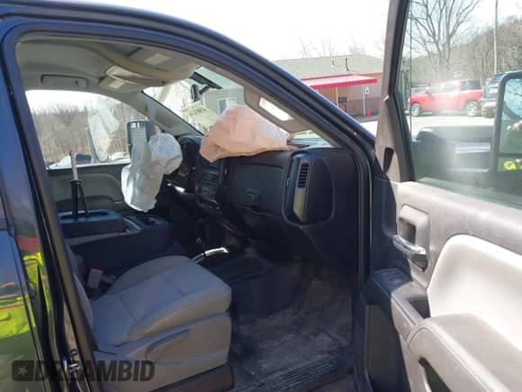 2017 Chevrolet Silverado 2500HD Work Truck z VIN 1GC1KUEG0HF219674, wystawiony jako IAAI lot #41883430 z przebiegiem 94 113 mil mil oraz . Historia ofert i sprzedaży dostępna na DreamBid. Obrazek 5.