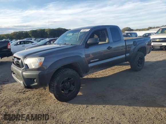 2015 Toyota Tacoma with VIN 5TFUX4EN0FX030379, listed as a Copart auction lot 86554515 with 350,120 mi miles and Clean title. Bid and sale history available at DreamBid. Image 1.