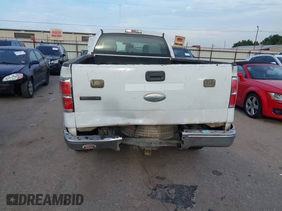 2014 Ford F-150 XL с VIN 1FTVX1CF2EKF77129, выставлен на аукционе IAAI как лот 43104365 с пробегом 220 693 миль миль и . История ставок и продаж доступна на DreamBid. Изображение 17.