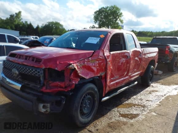 2018 Toyota Tundra SR с VIN 5TFUW5F17JX713466, выставлен на аукционе IAAI как лот 42357423 с пробегом 302 981 миль миль и . История ставок и продаж доступна на DreamBid. Изображение 15.