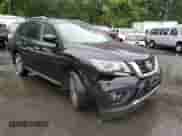 2017 Nissan Pathfinder SL z VIN 5N1DR2MM6HC660372, wystawiony jako Copart lot #82025695 z przebiegiem 111 363 mil mil oraz Szkoda całkowita • Salvage title. Historia ofert i sprzedaży dostępna na DreamBid. Obrazek 15.