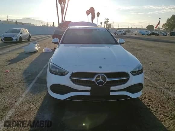 2023 Mercedes-Benz C 300 z VIN W1KAF4GB6PR128868, wystawiony jako Copart lot #70596715 z przebiegiem 20 775 mil mil oraz Szkoda całkowita • Salvage title. Historia ofert i sprzedaży dostępna na DreamBid. Obrazek 14.