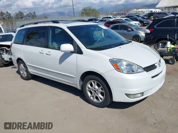 2004 Toyota Sienna XLE z VIN 5TDZA22CX4S094673, wystawiony jako IAAI lot #43387108 z przebiegiem 134 276 mil mil oraz . Historia ofert i sprzedaży dostępna na DreamBid. Obrazek 1.