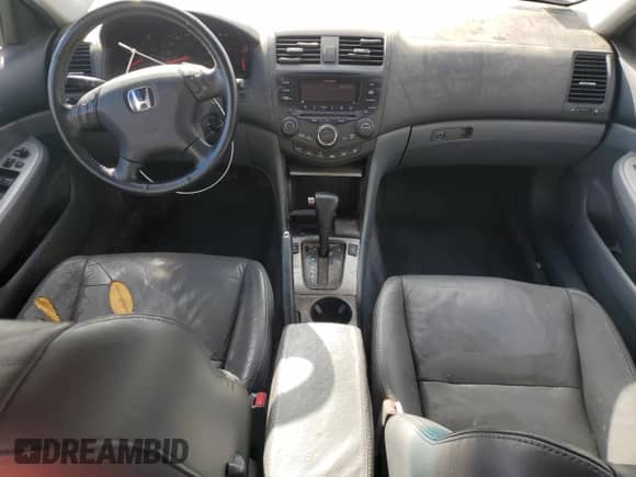 2003 Honda Accord EX with VIN 1HGCM66583A091672, listed as a Copart auction lot 90363865 with 210,557 mi miles and Clean title. Bid and sale history available at DreamBid. Image 8.