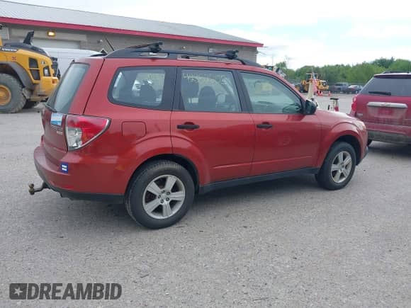 2010 Subaru Forester X с VIN JF2SH6BC9AG783311, выставлен на аукционе IAAI как лот 42352205 с пробегом 105 719 миль миль и . История ставок и продаж доступна на DreamBid. Изображение 4.