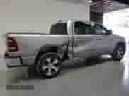 2024 Ram 1500 Laramie z VIN 1C6RREJT5RN218932, wystawiony jako Copart lot #67520295 z przebiegiem 34 649 mil mil oraz Czysty tytuł • Clean title. Historia ofert i sprzedaży dostępna na DreamBid. Obrazek 3.