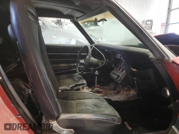 1977 Chevrolet Corvette с VIN 1Z37L7S423403, выставлен на аукционе Copart как лот 83853254 с пробегом Не указан миль и Чистый • Clean title. История ставок и продаж доступна на DreamBid. Изображение 7.