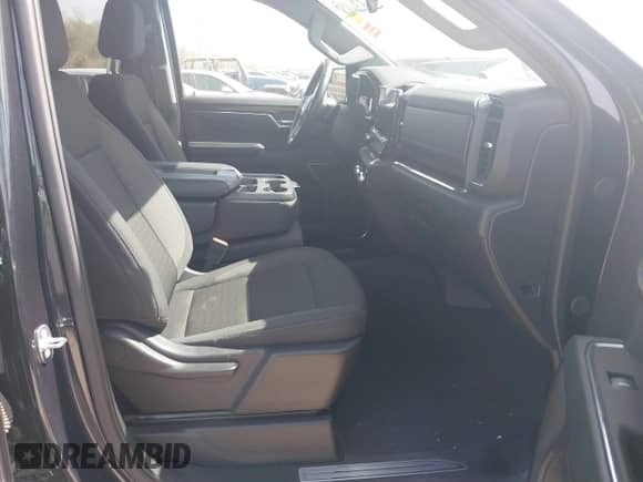 2024 GMC Sierra 1500 z VIN 1GTPHBEKXRZ193196, wystawiony jako IAAI lot #41824339 z przebiegiem 36 408 mil mil oraz . Historia ofert i sprzedaży dostępna na DreamBid. Obrazek 5.