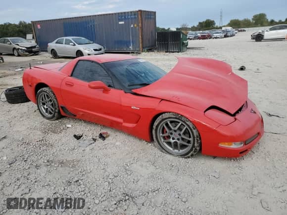 2002 Chevrolet Corvette Z06 с VIN 1G1YY12S525105616, выставлен на аукционе Copart как лот 70928164 с пробегом 72 381 миль миль и На запчасти • Non repairable. История ставок и продаж доступна на DreamBid. Изображение 4.