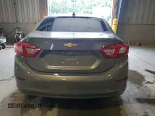 2017 Chevrolet Cruze LT с VIN 1G1BE5SM2H7171089, выставлен на аукционе Copart как лот 68960295 с пробегом 65 899 миль миль и Списание • Salvage title. История ставок и продаж доступна на DreamBid. Изображение 6.