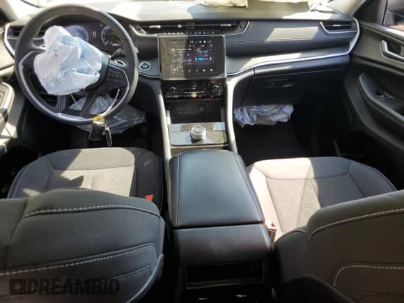 2023 Jeep Grand Cherokee Altitude with VIN 1C4RJHAG8PC530496, listed as a Copart auction lot 80065655 with 28,706 mi miles and Salvage title. Bid and sale history available at DreamBid. Image 8.