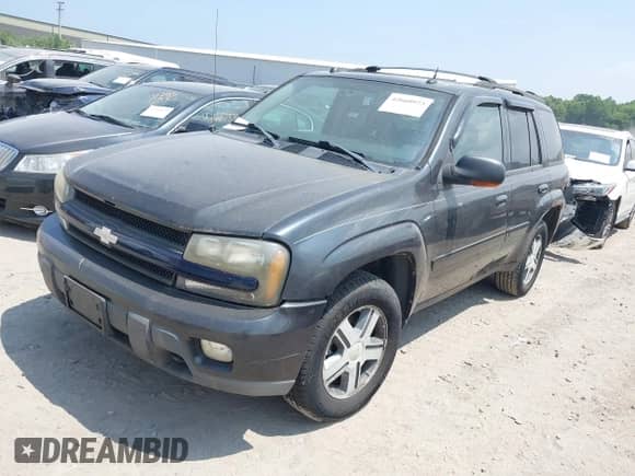 2005 Chevrolet TrailBlazer LS с VIN 1GNDT13S452114551, выставлен на аукционе IAAI как лот 42660973 с пробегом 188 954 миль миль и . История ставок и продаж доступна на DreamBid. Изображение 2.