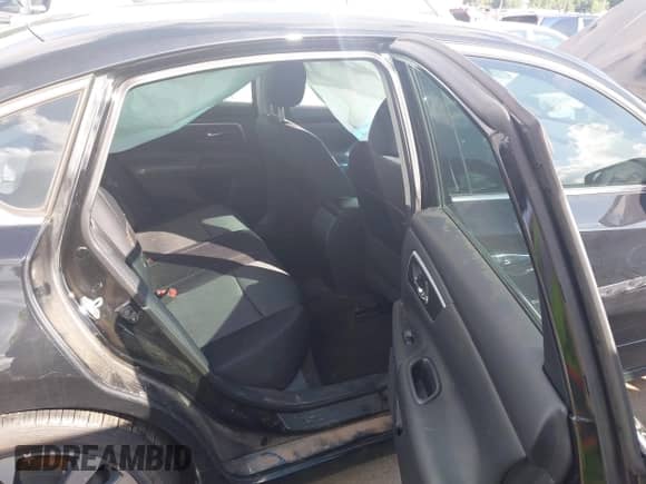 2016 Nissan Altima SL с VIN 1N4AL3AP8GC267555, выставлен на аукционе IAAI как лот 42742507 с пробегом 118 588 миль миль и . История ставок и продаж доступна на DreamBid. Изображение 8.