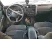 1999 Chevrolet Blazer LS z VIN 1GNCS13W1X2162495, wystawiony jako Copart lot #80019274 z przebiegiem Nie podano mil oraz Szkoda całkowita • Salvage title. Historia ofert i sprzedaży dostępna na DreamBid. Obrazek 8.